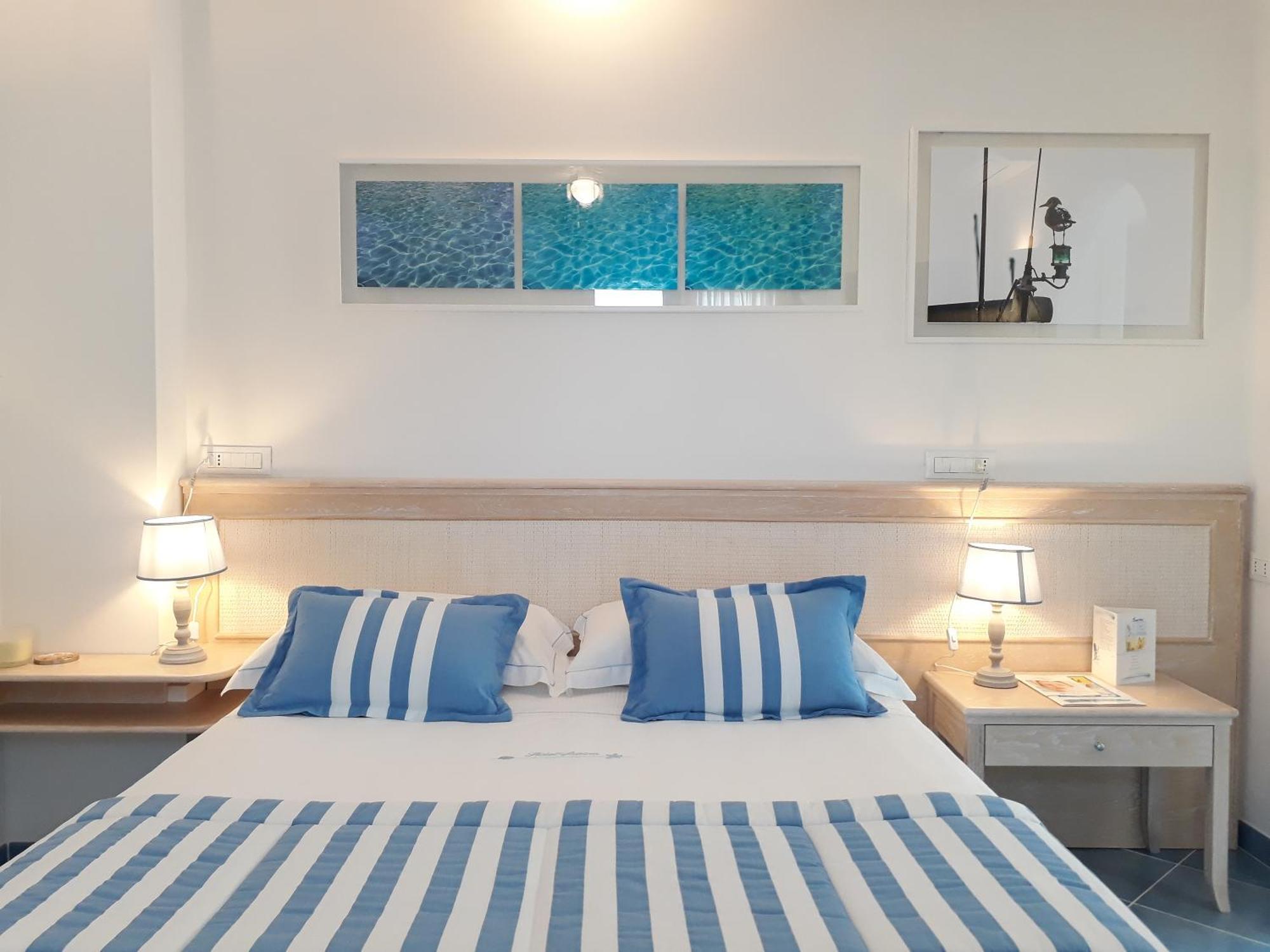 Hotel Aurora Sperlonga Bagian luar foto